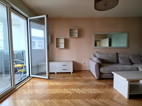 Prodaja, jednosoban stan, 52m², Centar, Podgorica - image 8