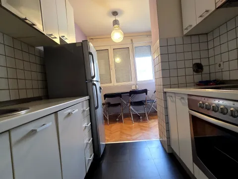 Prodaja, jednosoban stan, 52m², Centar, Podgorica - image 9