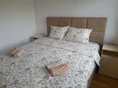 Izdavanje, jednosoban stan, 38m², Zabjelo, Podgorica - image 13