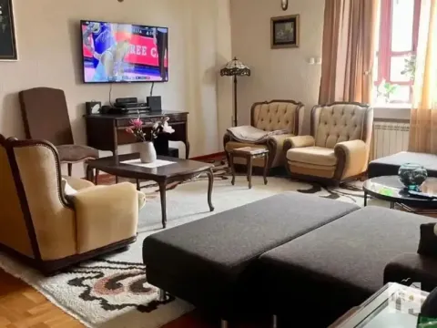 Rent, house, 270m², Zagorič, Podgorica - image 3