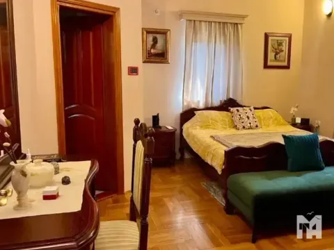 Rent, house, 270m², Zagorič, Podgorica - image 6
