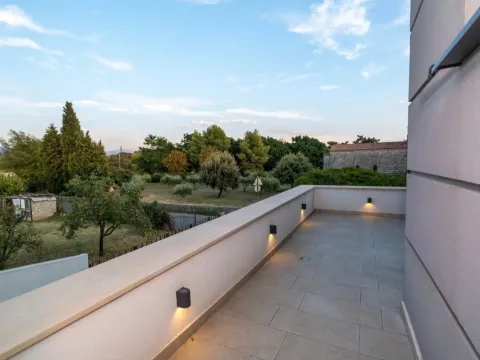 Rent, house, 180m², Donja Gorica, Podgorica - image 17