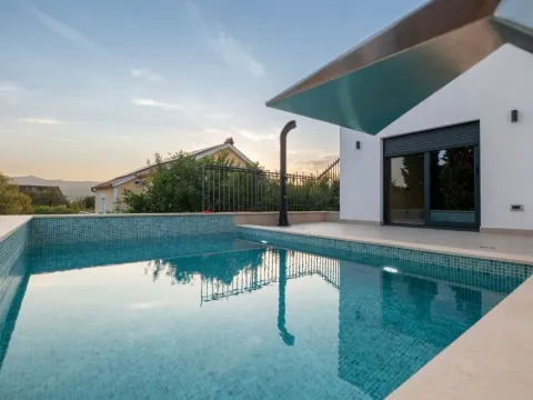 Rent, house, 180m², Donja Gorica, Podgorica - image 14