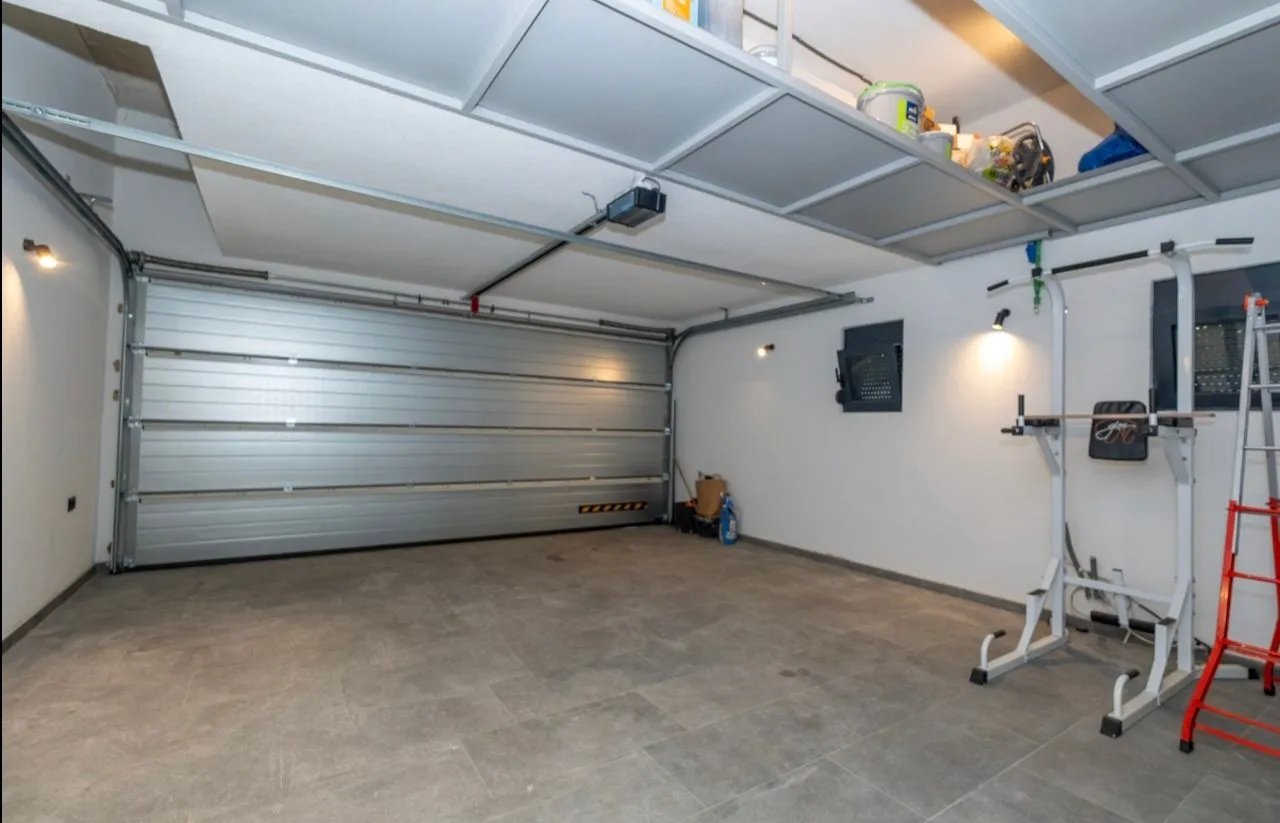 Rent, house, 180m², Donja Gorica, Podgorica
