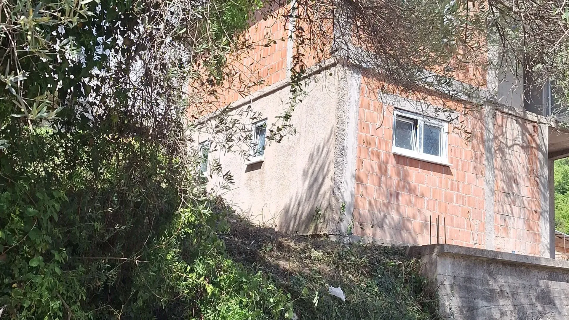 Prodaja, kuća, 74m², Šušanj, Bar