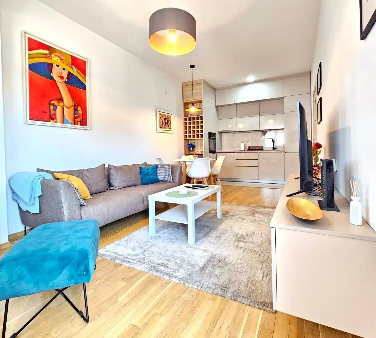 Rent, one bedroom apartment, 45m², Blok 6, Podgorica