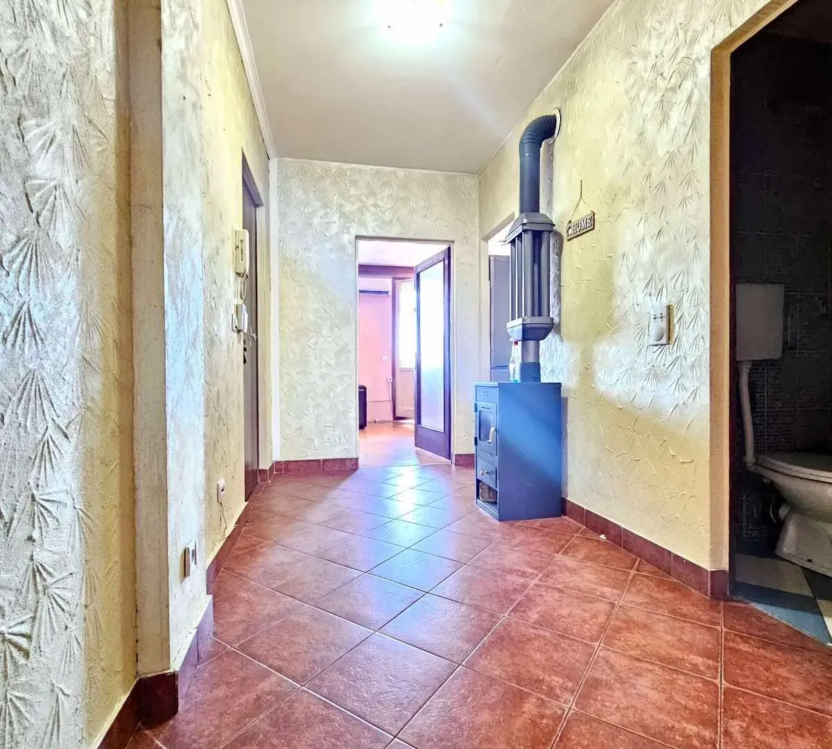 Prodaja, dvosoban stan, 69m², Gintaš, Podgorica
