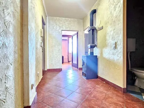 Sale, two bedroom apartment, 69m², Gintaš, Podgorica - image 7