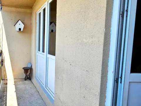 Sale, two bedroom apartment, 69m², Gintaš, Podgorica - image 9