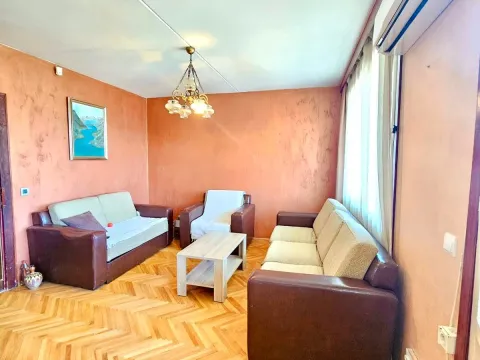 Sale, two bedroom apartment, 69m², Gintaš, Podgorica - image 2
