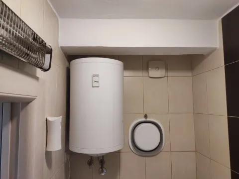 Prodaja, jednosoban stan, 46m², Blok 5, Podgorica - image 10