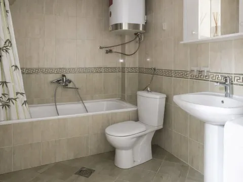Prodaja, kuća, 240m², Šušanj, Bar - image 12