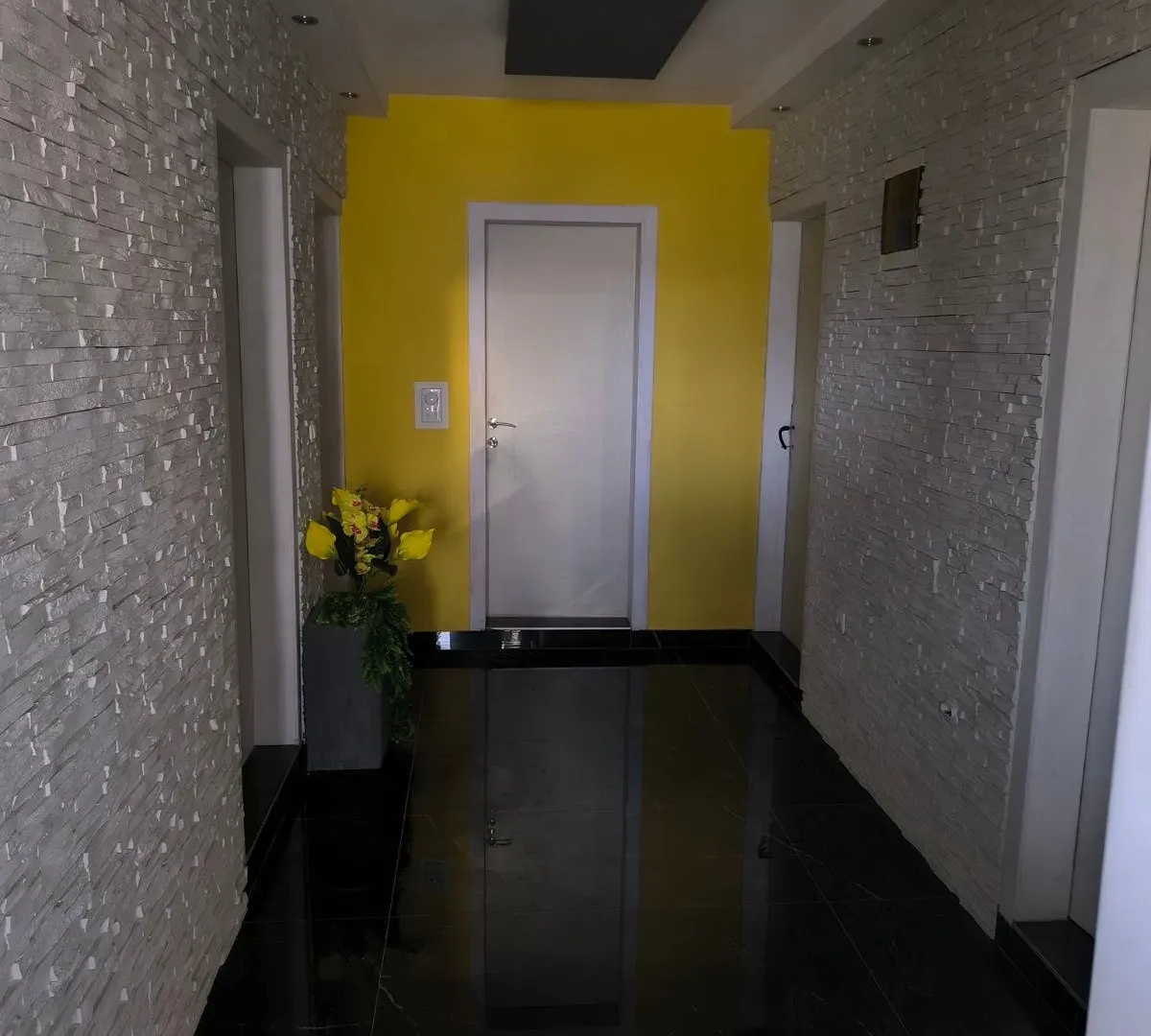 Prodaja, kuća, 280m², Sajlovo, Novi Sad Sve Podlokacije