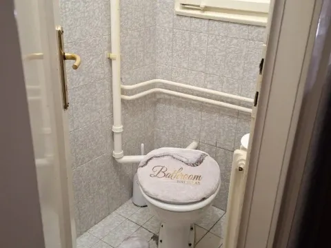 Prodaja, trosoban stan, 104m², Centar, Novi Sad - image 14
