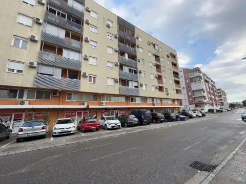 Izdavanje, jednosoban stan, 40m², Ljubović, Podgorica - image 15