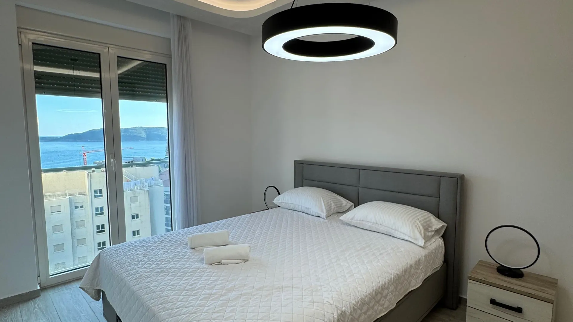 Sale, two bedroom apartment, 74m², Bečići, Budva