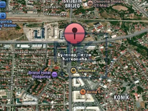 Prodaja, jednosoban stan, 35m², Stari Aerodrom, Podgorica - image 1