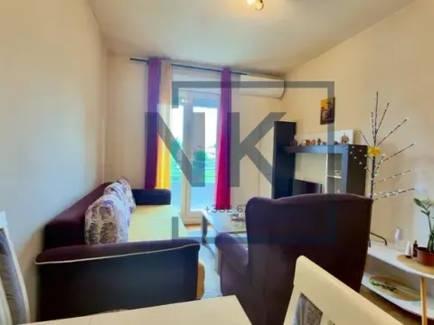 Prodaja, jednosoban stan, 35m², Stari Aerodrom, Podgorica - image 4