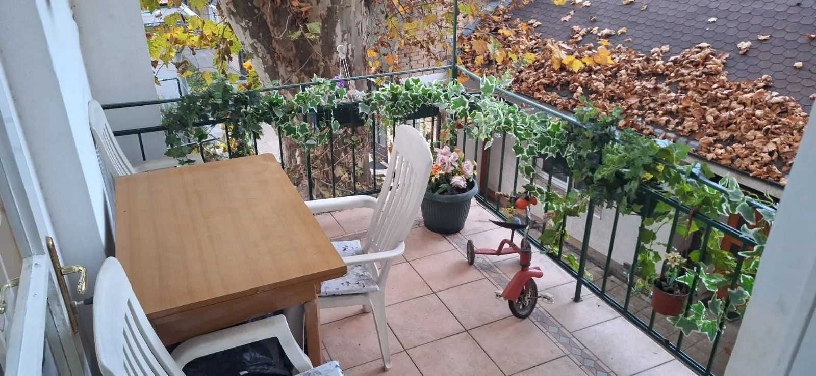 Prodaja, trosoban stan, 104m², Centar, Novi Sad