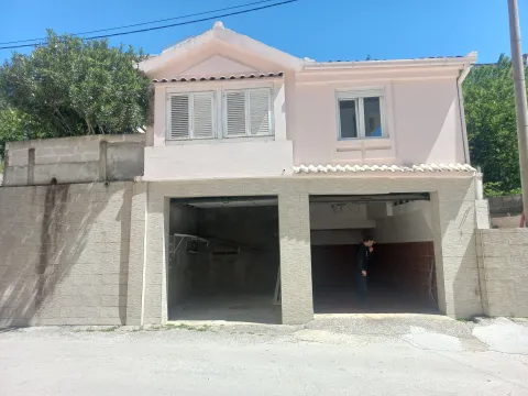 Rent, parking/garage, 16m², Topla, Herceg Novi - image 2