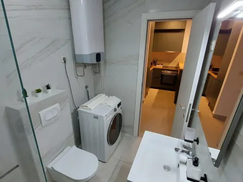 Sale, one bedroom apartment, 38m², Dalmatinska ulica, Podgorica - image 11