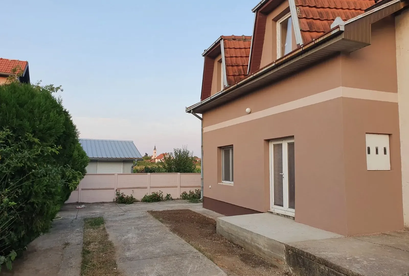 Prodaja, kuća, 150m², Dobanovci, Surčin
