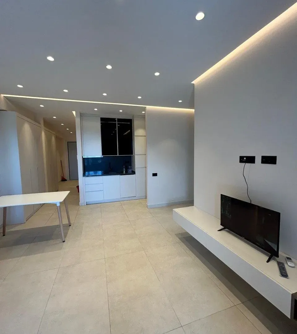 Prodaja, dvosoban stan, 71m², Bečići, Budva