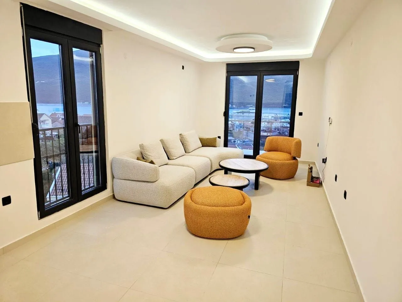 Prodaja, jednosoban stan, 45m², Đenovići, Herceg Novi