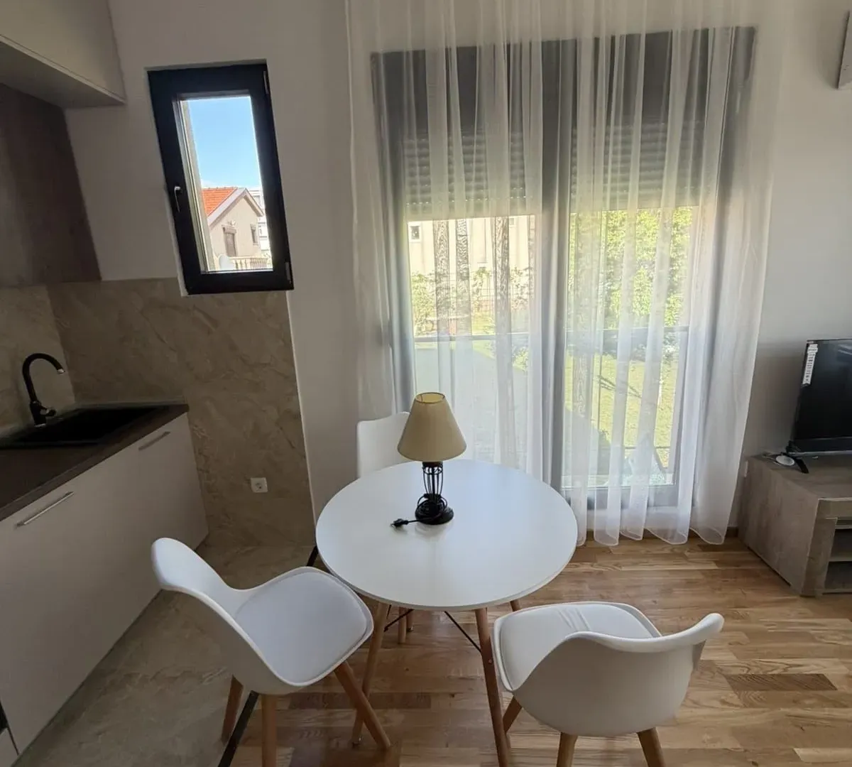 Rent, two bedroom apartment, 50m², Central Point, Podgorica