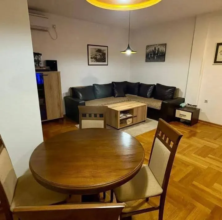 Prodaja, jednosoban stan, 41m², Drač, Podgorica