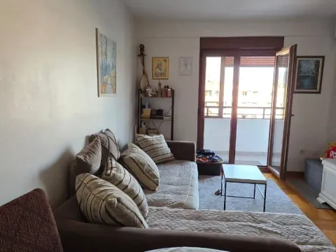 Sale, one bedroom apartment, 45m², Stari Aerodrom, Podgorica - image 3