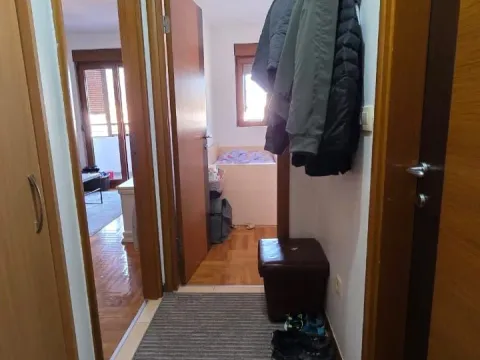 Sale, one bedroom apartment, 45m², Stari Aerodrom, Podgorica - image 4