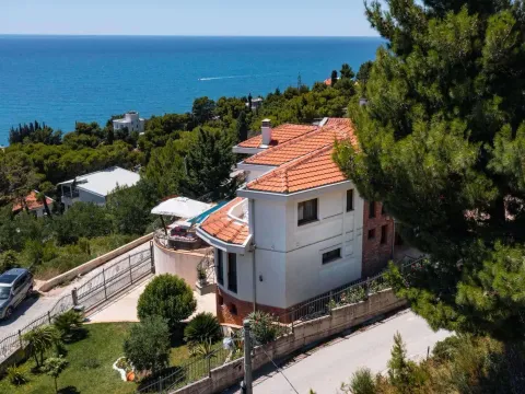 Prodaja, kuća, 252m², Šušanj, Bar - image 3