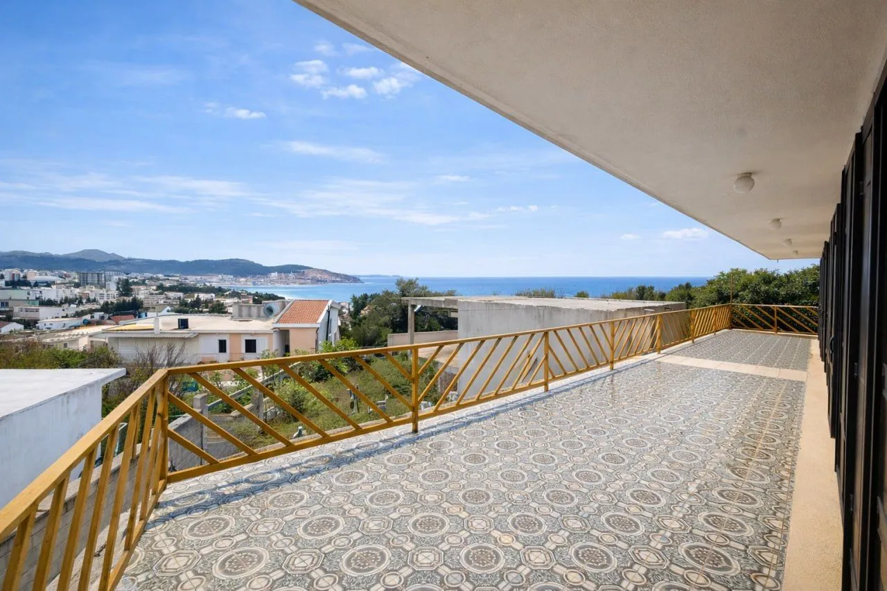 Sale, house, 240m², Šušanj, Bar