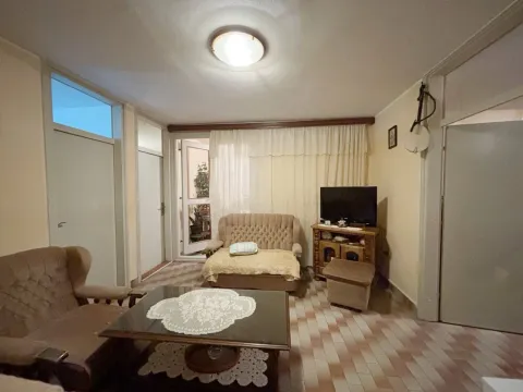Prodaja, jednosoban stan, 62m², Petrovac, Budva - image 5