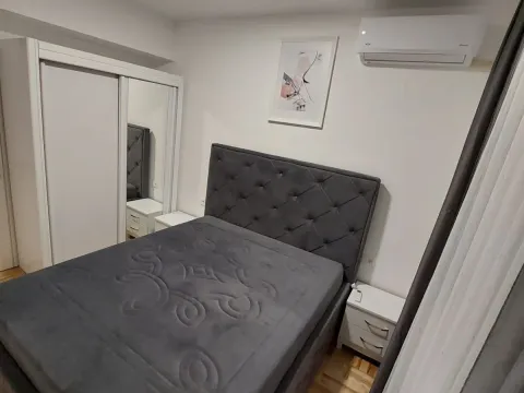 Sale, two bedroom apartment, 74m², Tuški Put, Podgorica - image 10