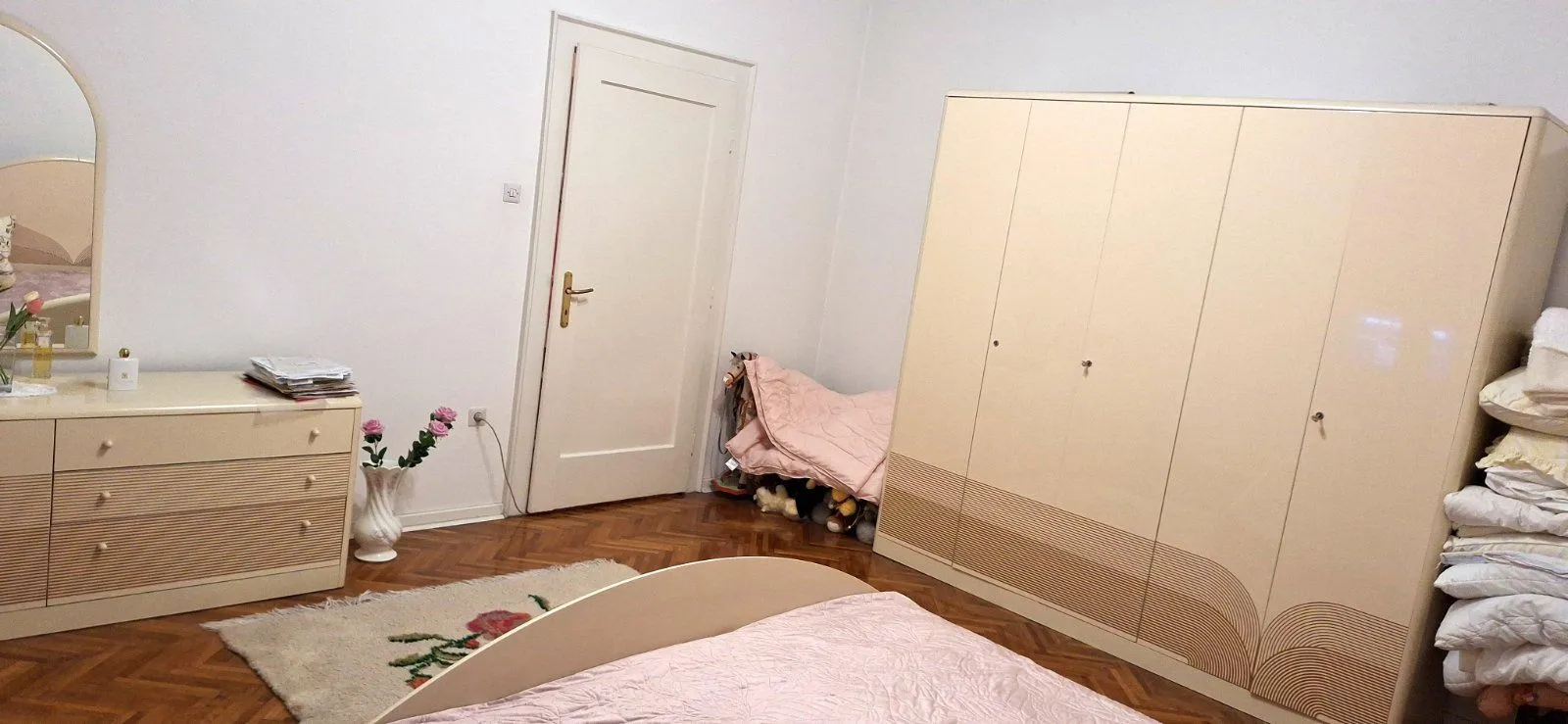 Prodaja, trosoban stan, 104m², Centar, Novi Sad