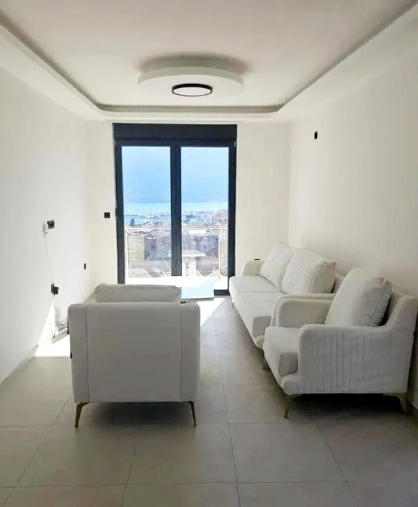 Prodaja, jednosoban stan, 45m², Đenovići, Herceg Novi