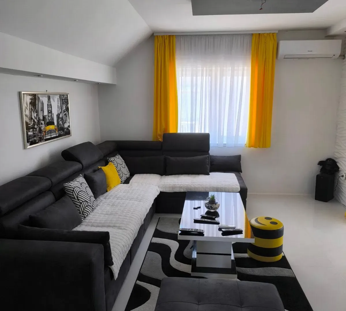 Prodaja, kuća, 280m², Sajlovo, Novi Sad Sve Podlokacije