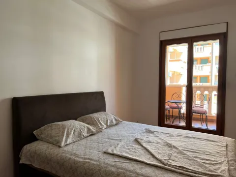Izdavanje, jednosoban stan, 55m², Rozino, Budva - image 3