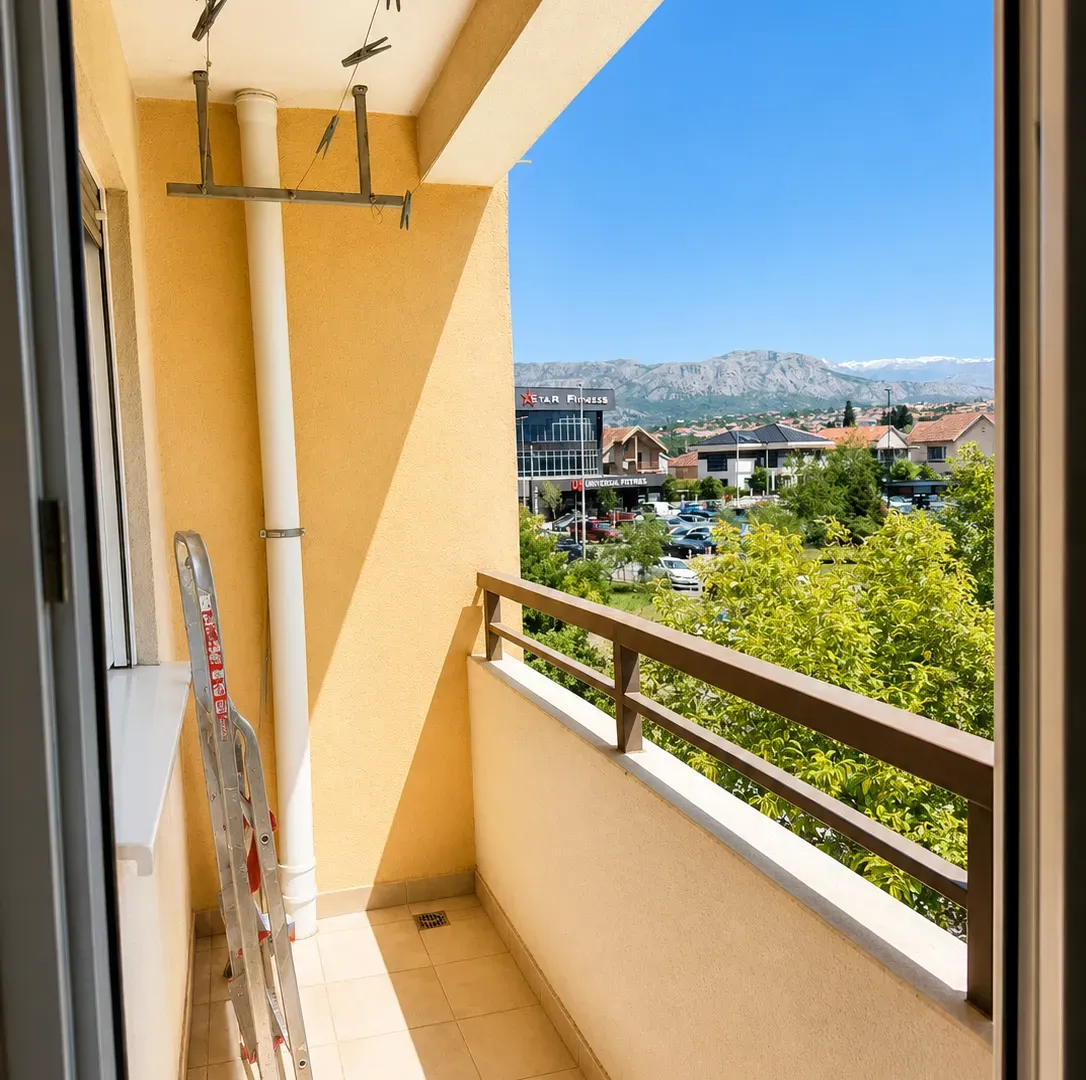 Izdavanje, jednosoban stan, 44m², Stari Aerodrom, Podgorica