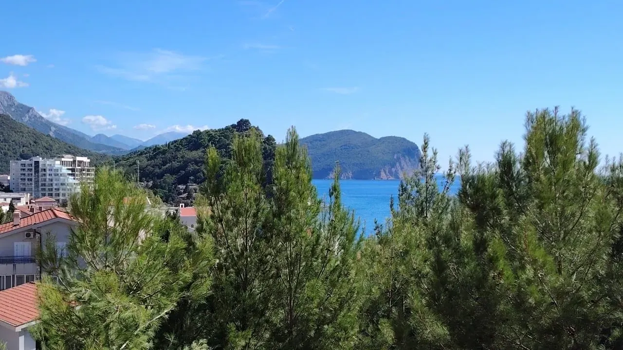 Sale, two bedroom apartment, 79m², Petrovac, Budva