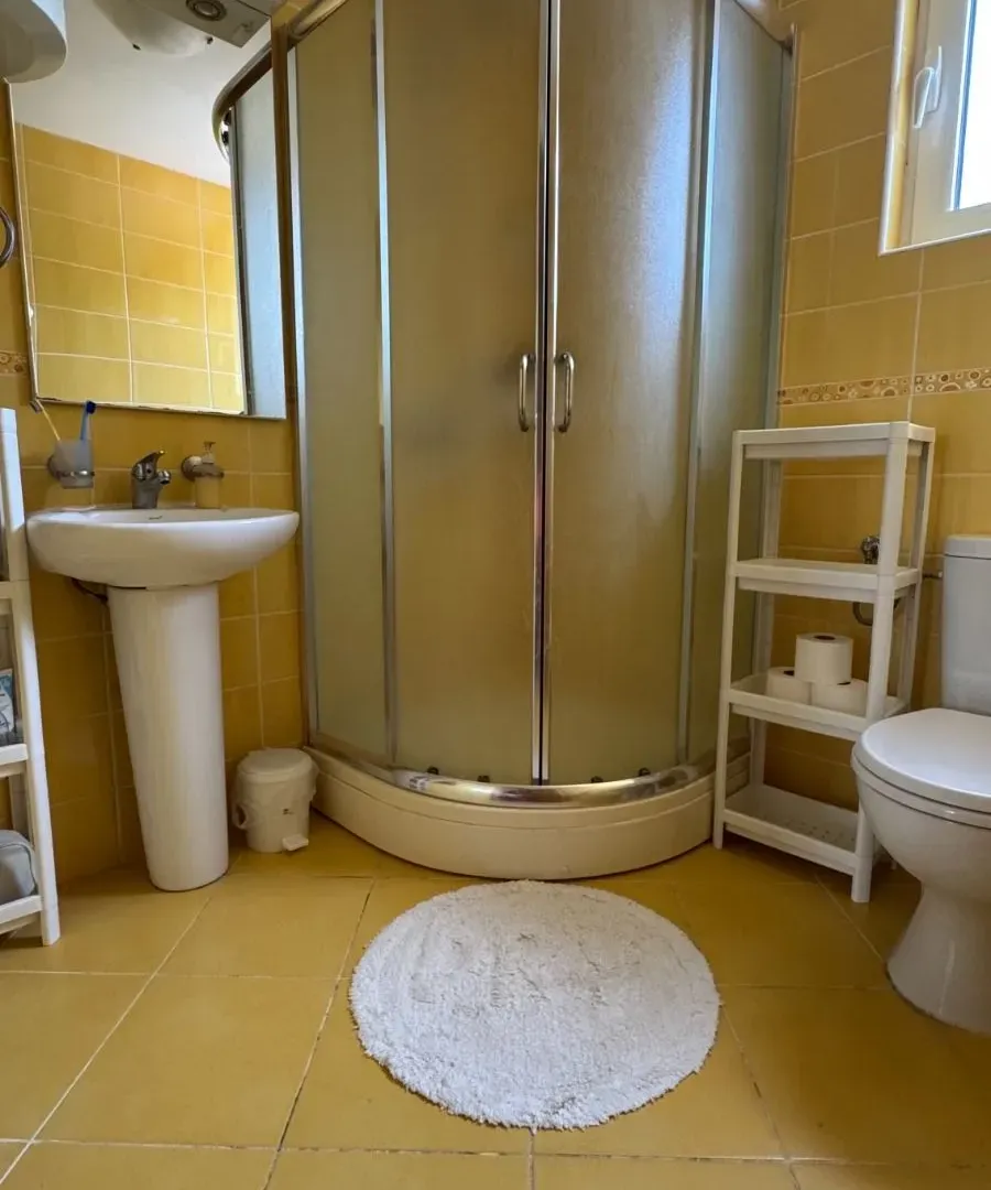 Prodaja, dvosoban stan, 79m², Kotor, Crna Gora