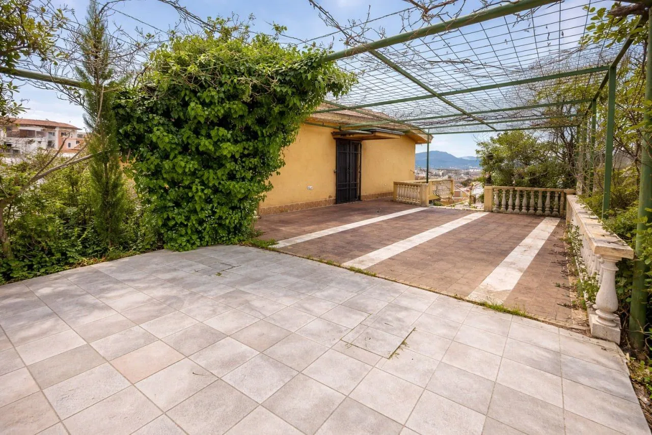 Sale, house, 240m², Šušanj, Bar