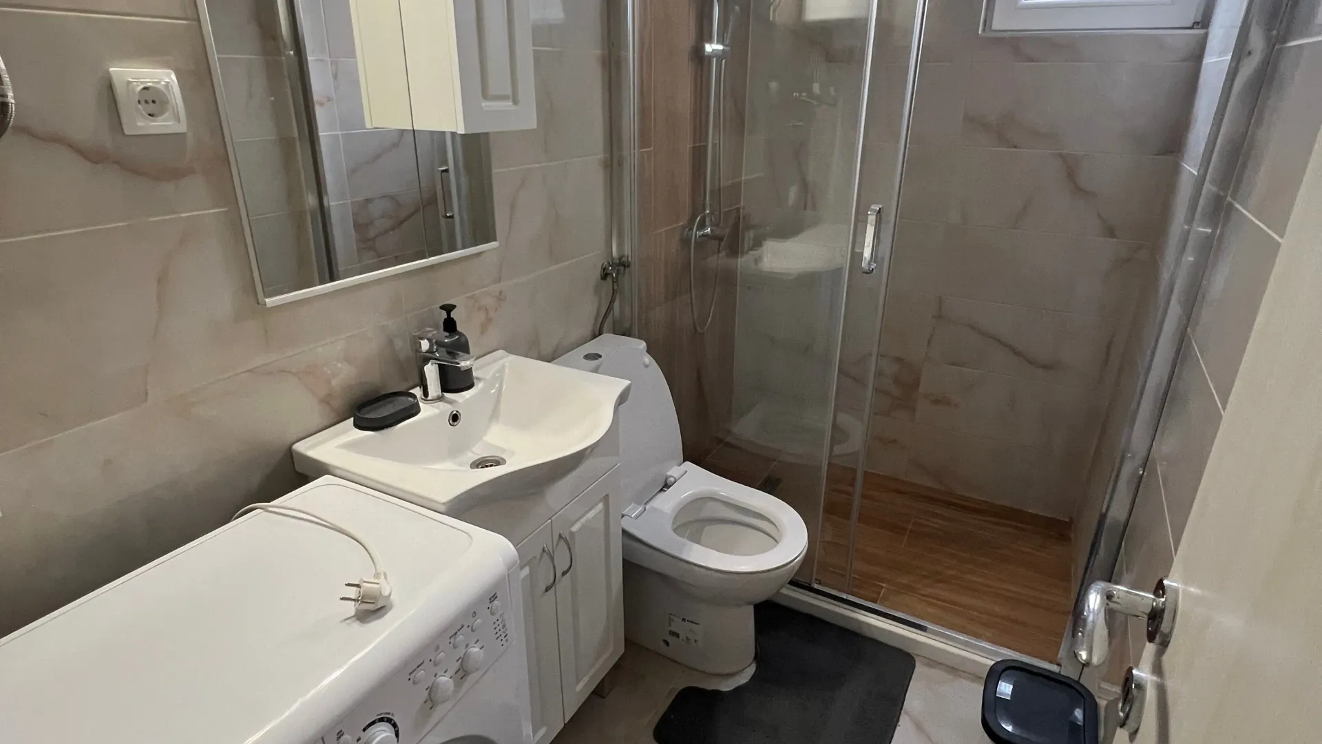 Rent, one bedroom apartment, 52m², Šušanj, Bar