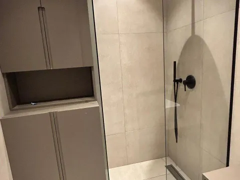 Sale, two bedroom apartment, 71m², Bečići, Budva - image 8