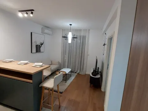 Sale, one bedroom apartment, 38m², Dalmatinska ulica, Podgorica - image 4