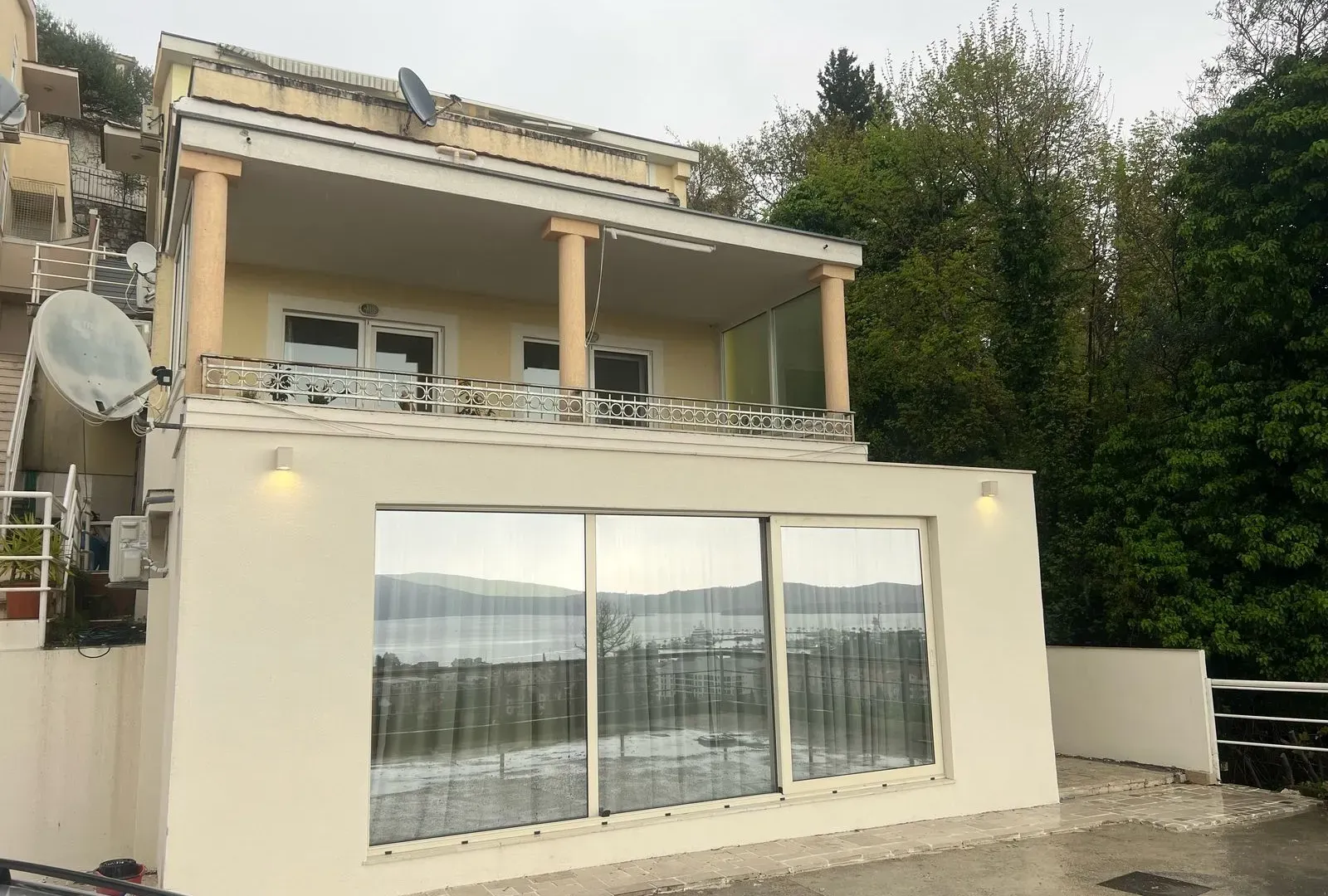Prodaja, jednosoban stan, 43m², Donja Lastva, Tivat