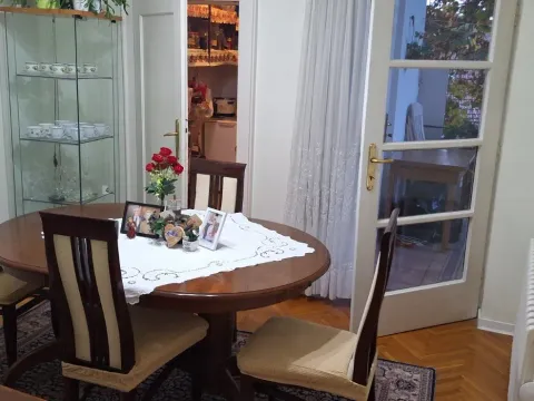 Prodaja, trosoban stan, 104m², Centar, Novi Sad - image 8