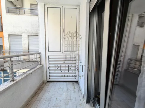Rent, one bedroom apartment, 40m², Pobrežje, Podgorica - image 9